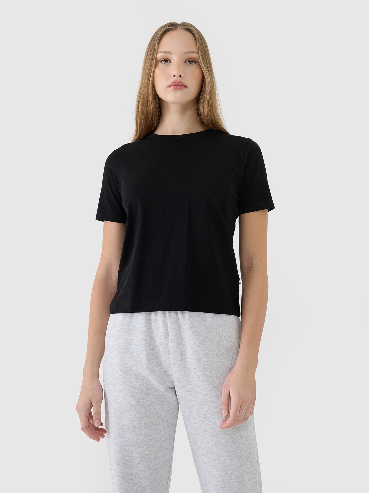 Tricou regular unicolor pentru femei - negru