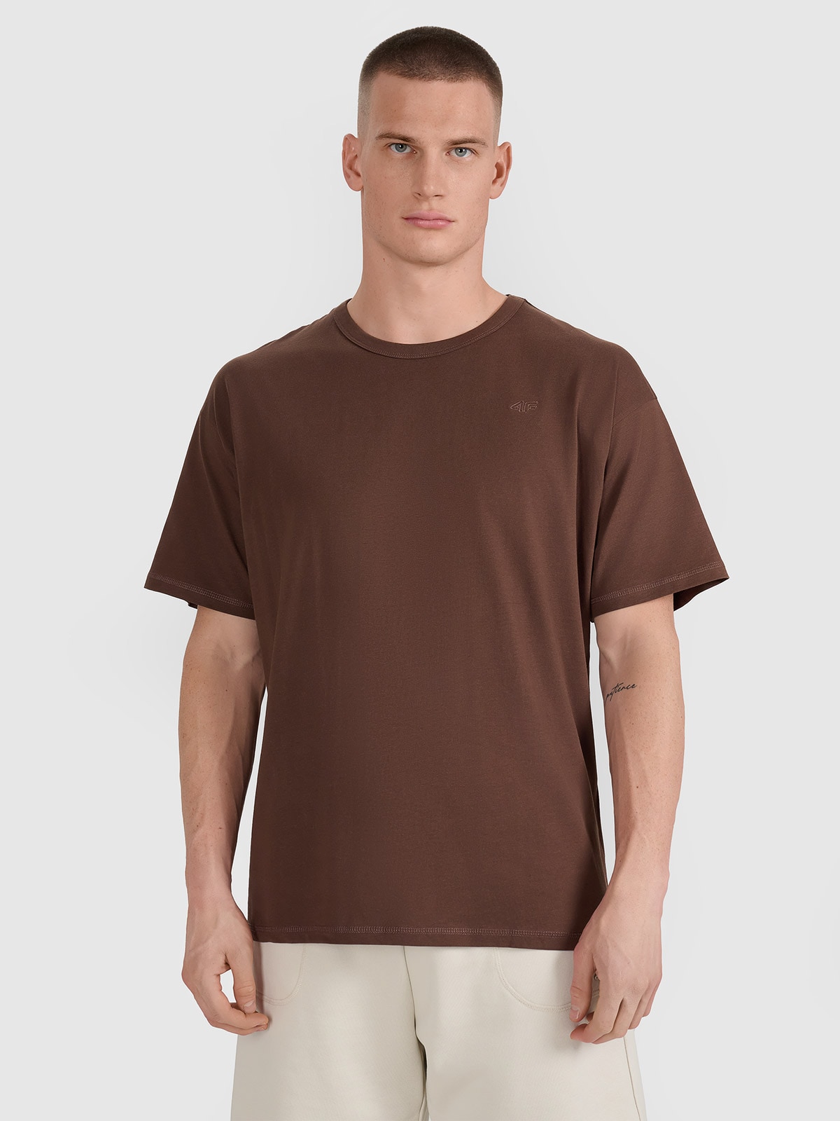 TRICOU