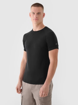 Men's 4F x Robert Lewandowski Seamless Regular T-shirt - Black