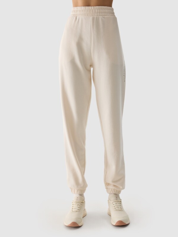 Women s joggers sweatpants cream 4F Sportswear and shoes