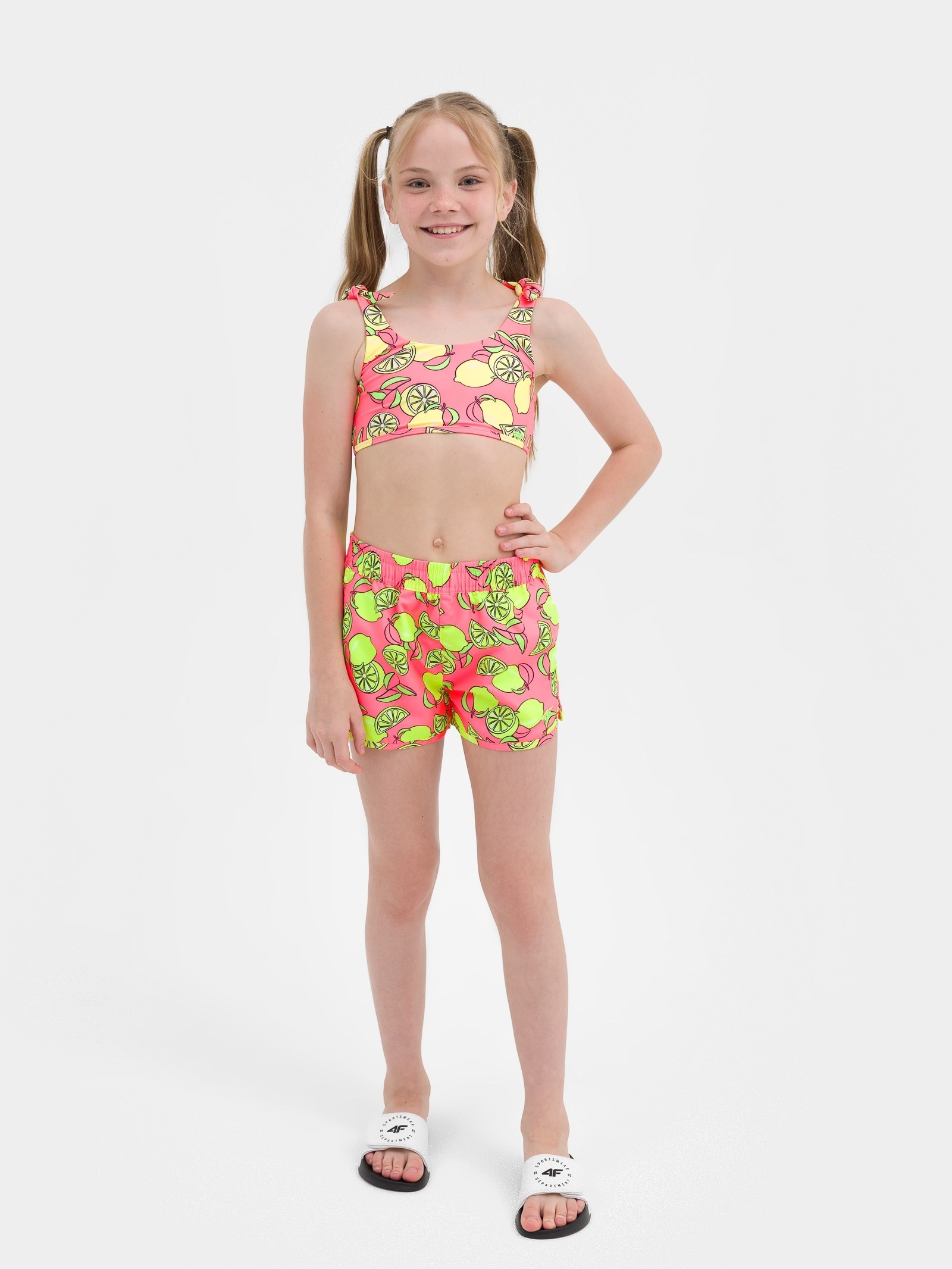 Girl's beach shorts | 4F: Sportswear and shoes
