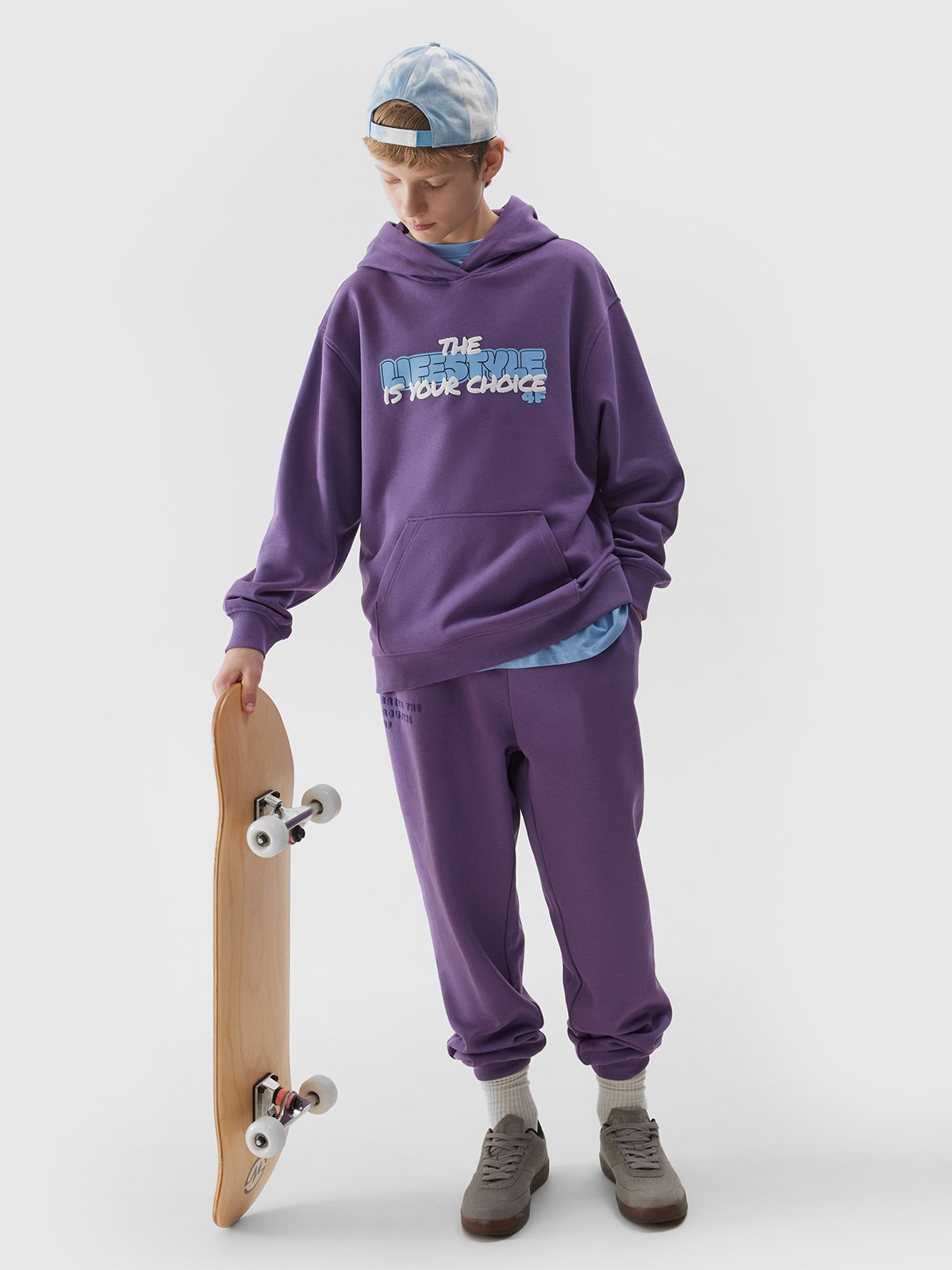 Boy's pullover hoodie - purple | 4F: Sportswear and shoes Boy's pullover hoodie - purple | 4F: Sportswear and shoes