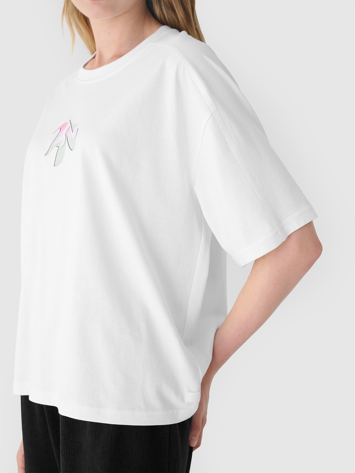 売れ筋商品|||ゲタス Tシャツ レディース トップス DREW CONTRAST LOGO - Top - bright white Graphic Essential Sporty T-shirt - White | Levi's® US