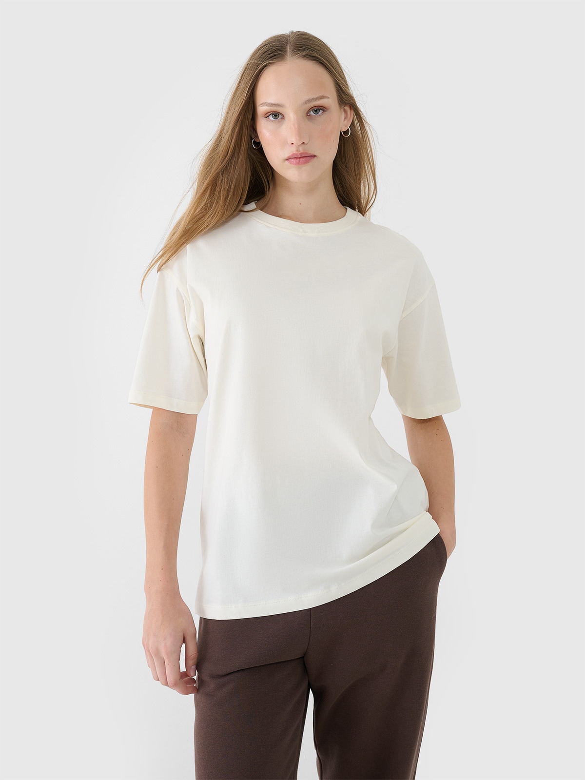 Women's oversize plain t-shirt - white | 4F: Sportswear and
