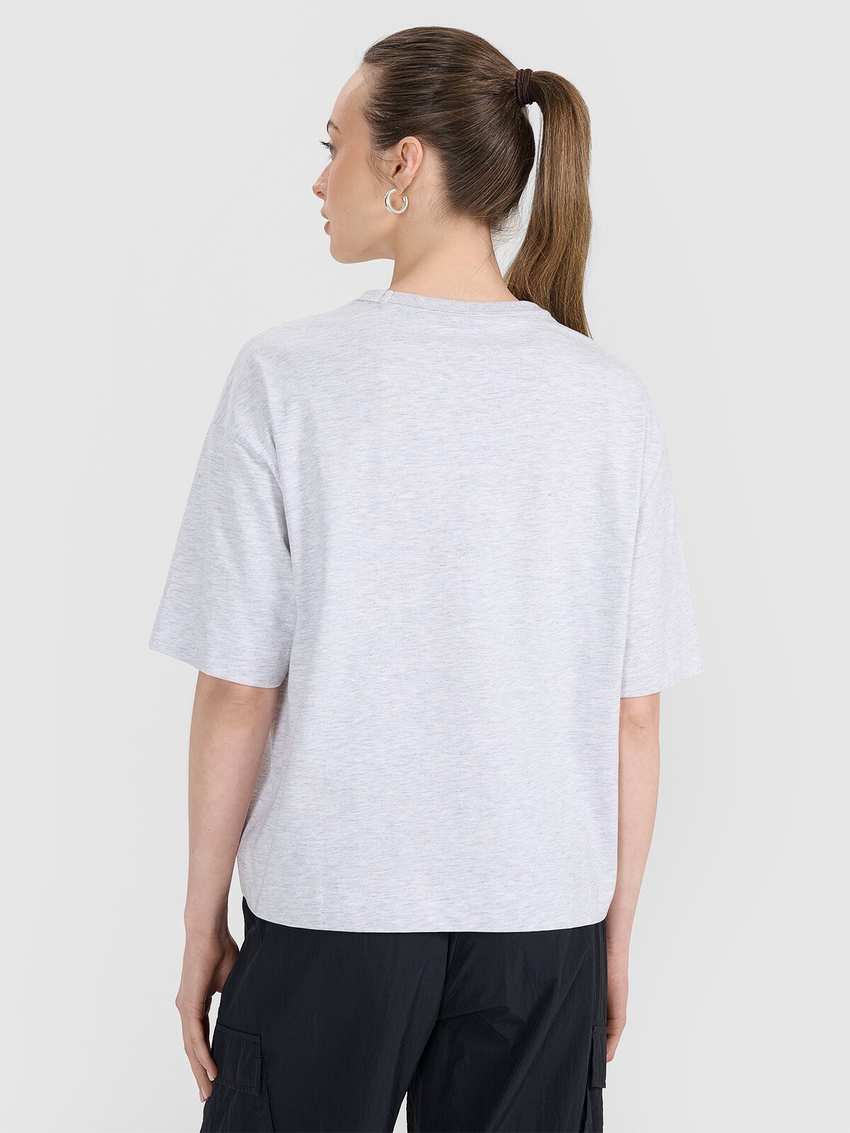 T-shirt oversize z nadrukiem damski - szary | 4F - sportowa