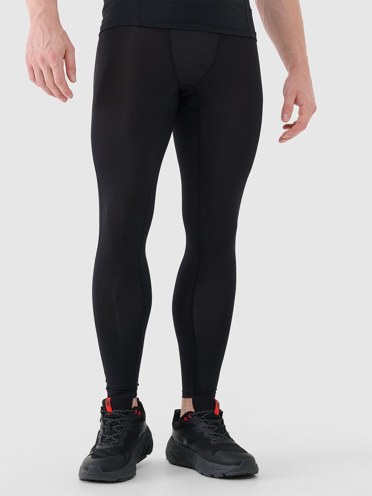 Men's training leggings - black | 4F: Sportswear and shoes