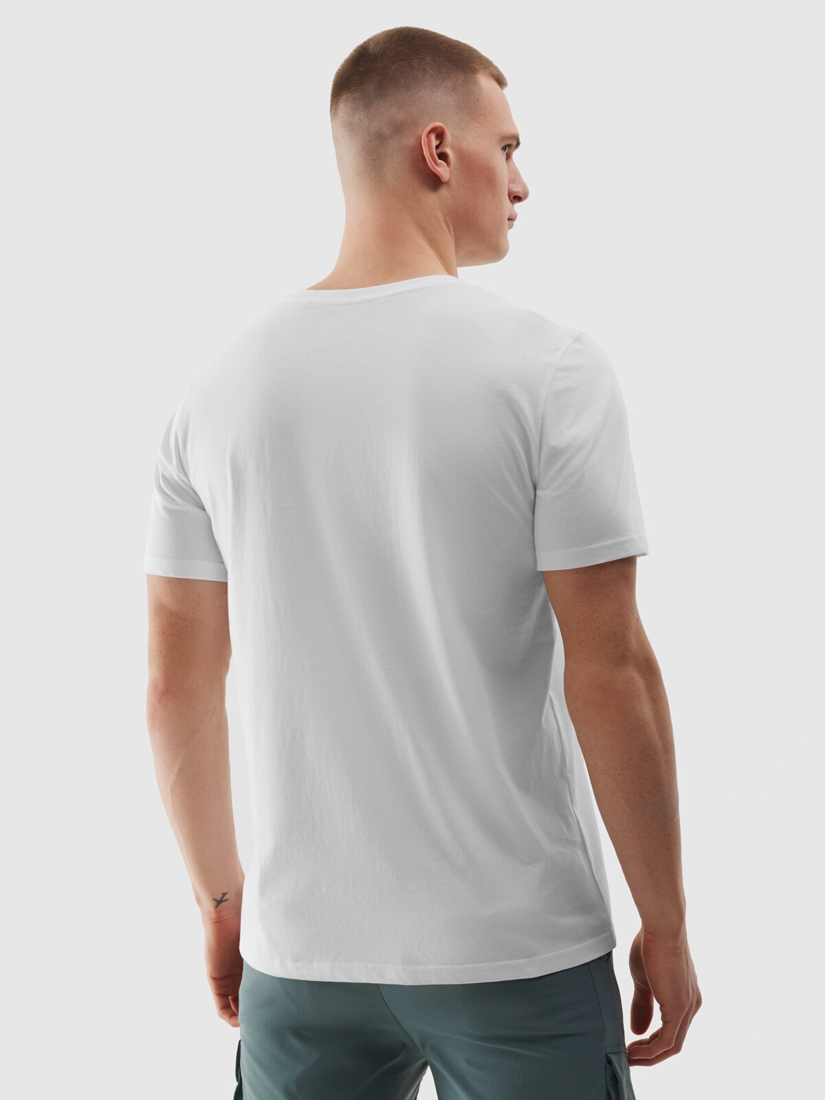 Men's regular organic cotton T-shirt with print - white | 4F