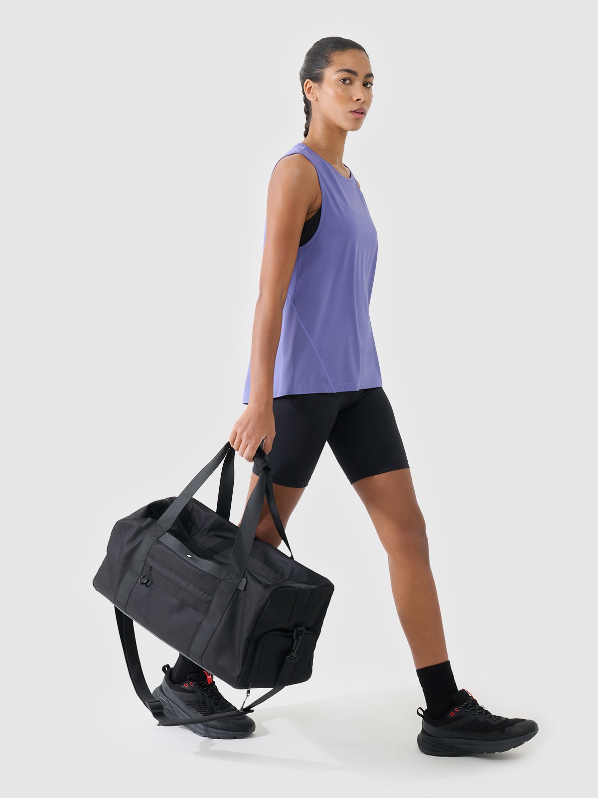 Sports bag (30 L) with shoe pocket - black | 4F: Sportswear