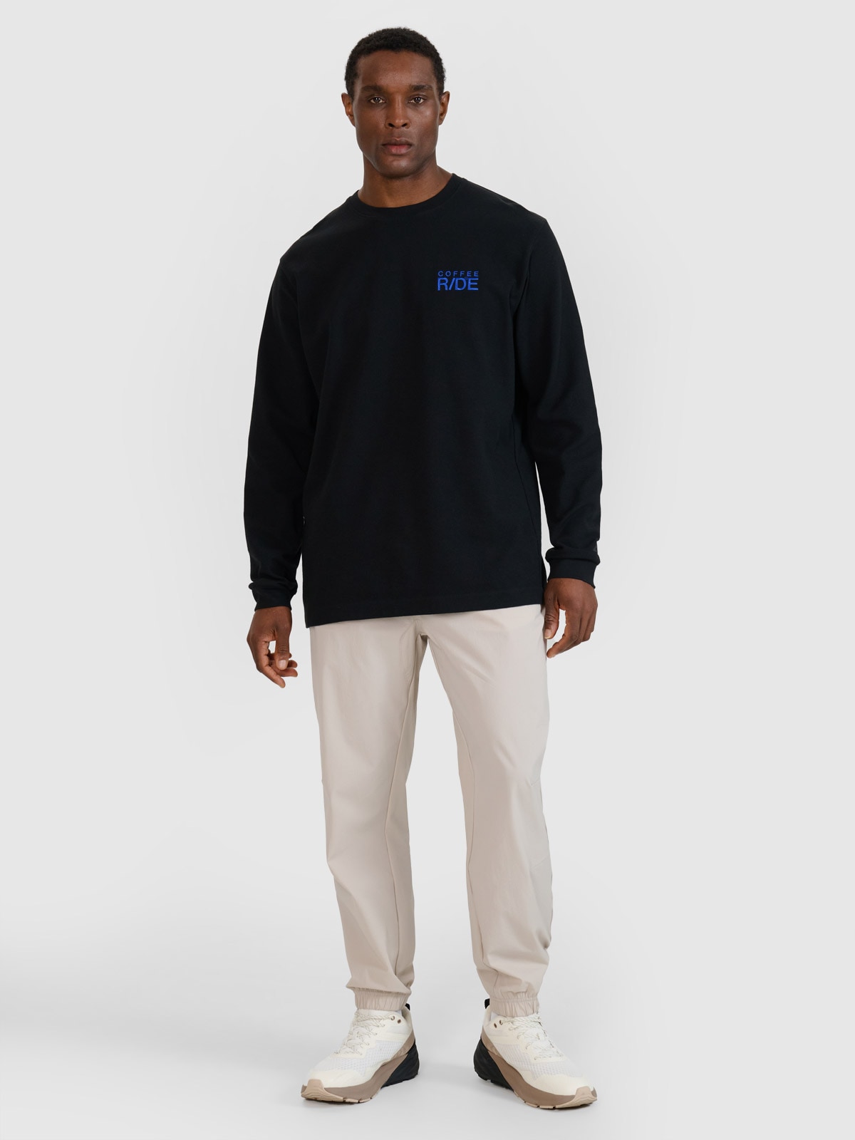 Longsleeve oversize z nadrukiem męski - czarny | 4F