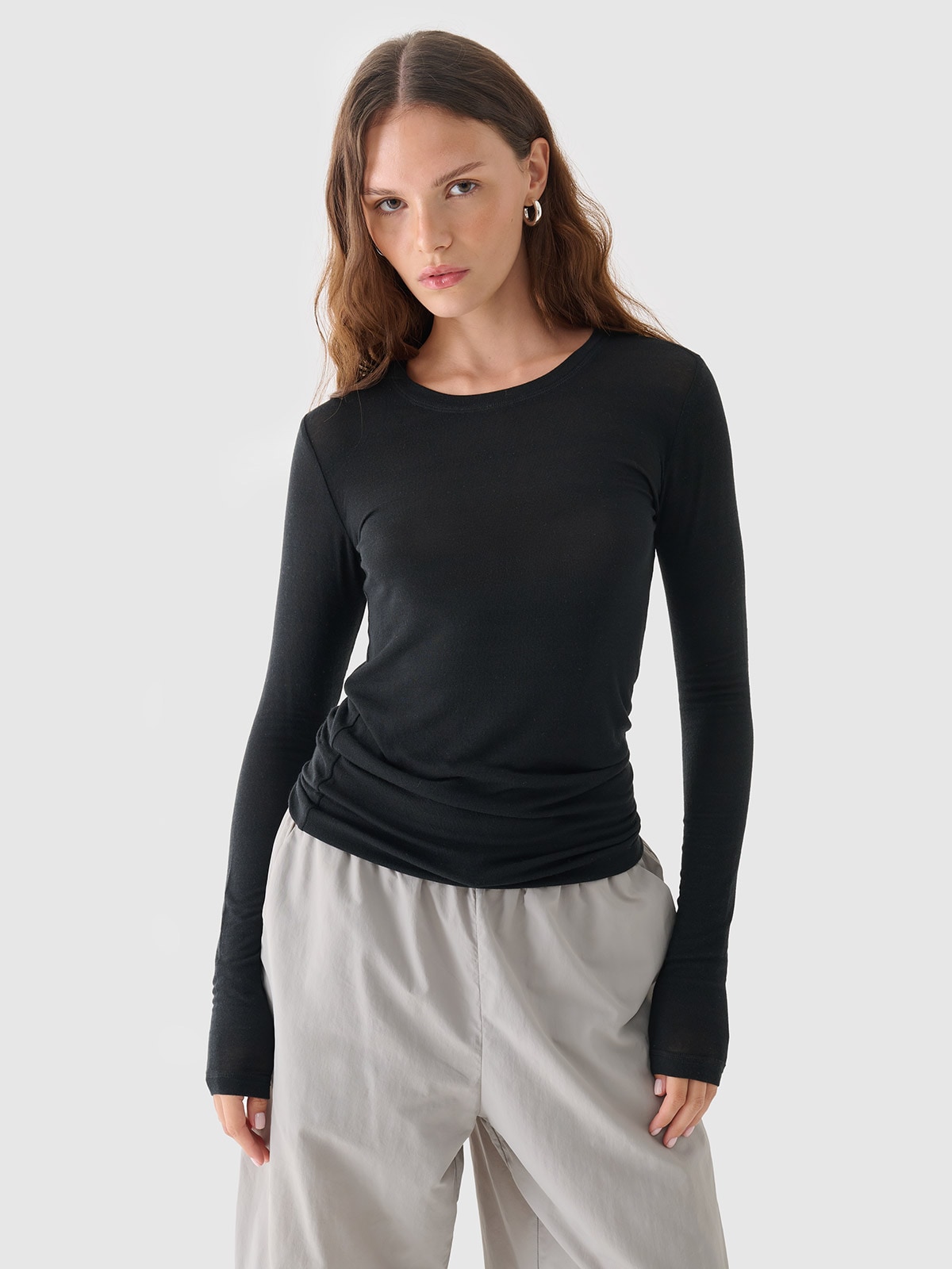 【WOOHWA】LORAL SK PT Longsleeve z modalu i kaszmiru damski Outhorn - czarny | 4F