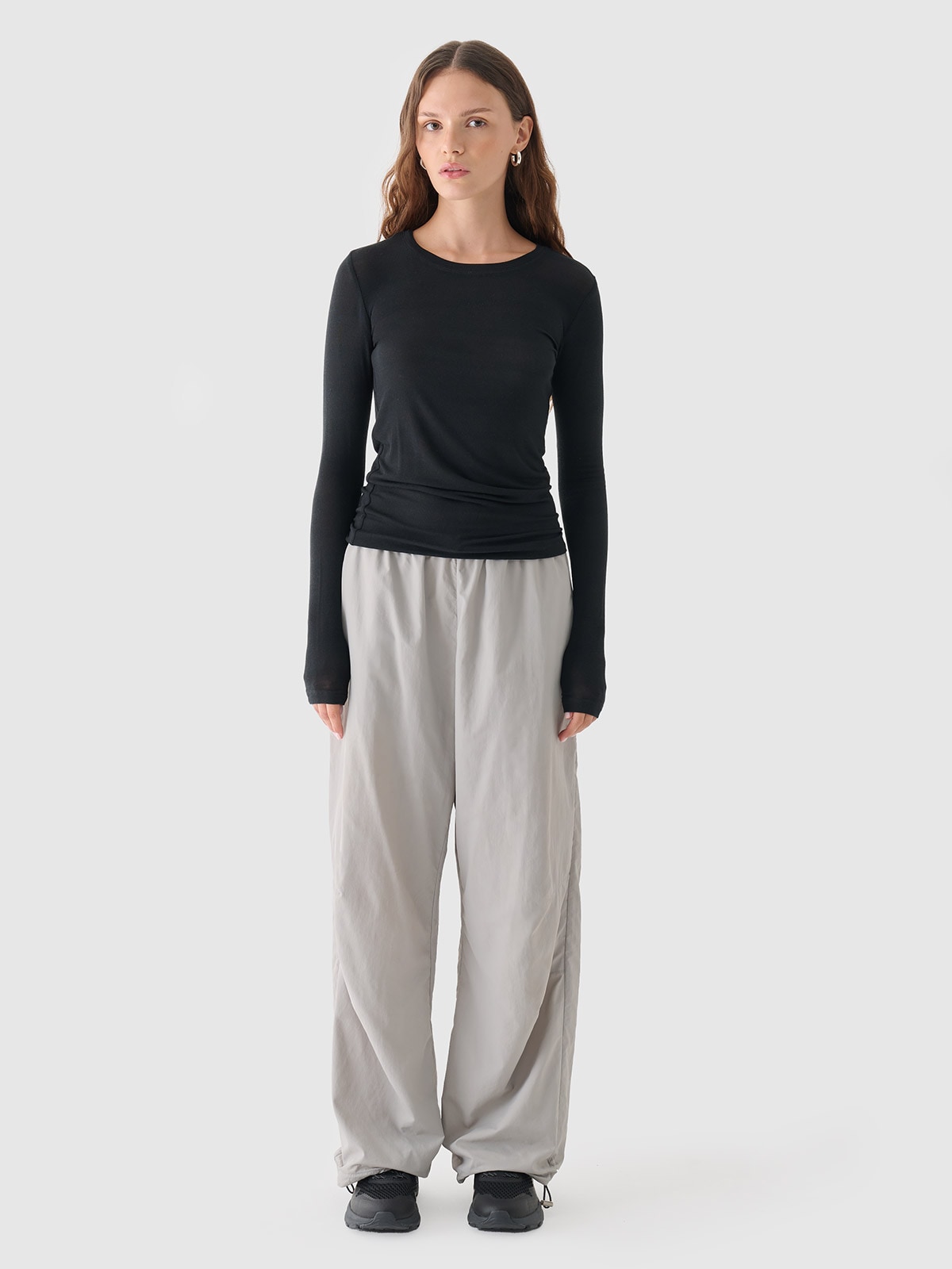 【WOOHWA】LORAL SK PT Longsleeve z modalu i kaszmiru damski Outhorn - czarny | 4F