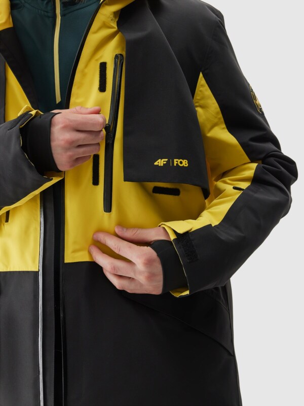 Black and yellow snowboard jacket on sale