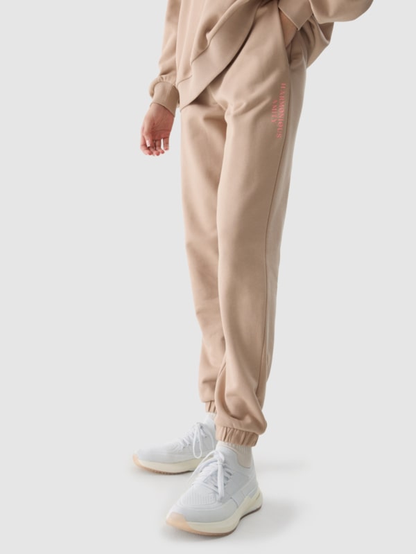 Women s joggers sweatpants beige 4F Sportswear and shoes