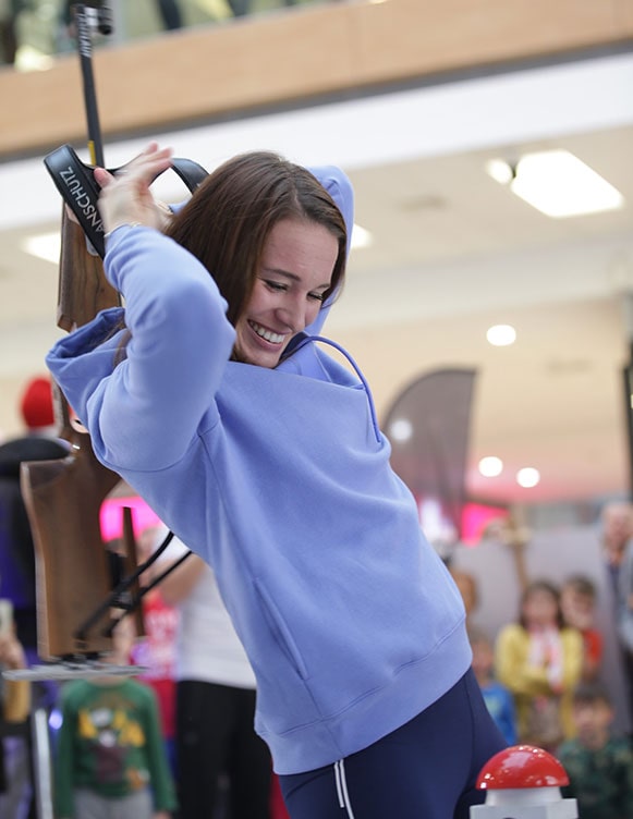 Paulína Fialková stretnutie s 4F - ambasádor Banská Bystrica